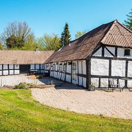 7 Person In Grenaa 度假居